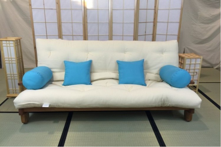 Divano letto in legno Facile con futon Divano letto in legno Facile con futon