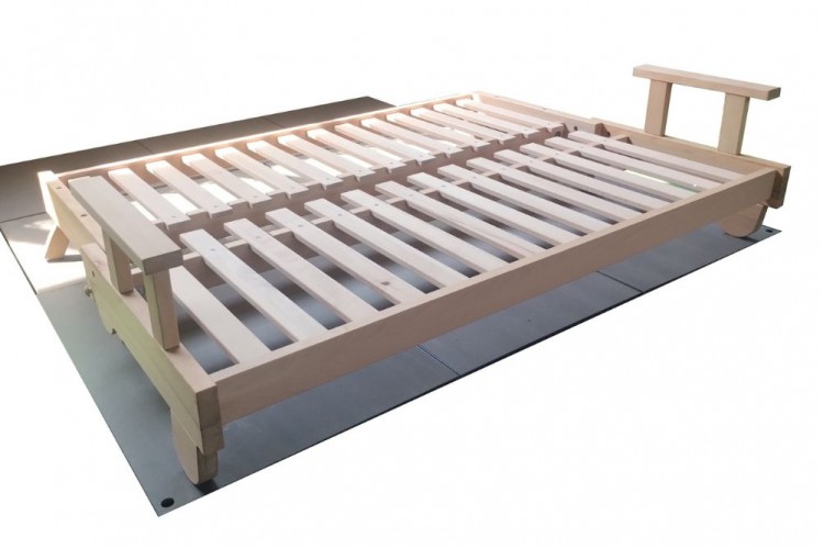 Divano letto in legno Facile Faggio con futon
