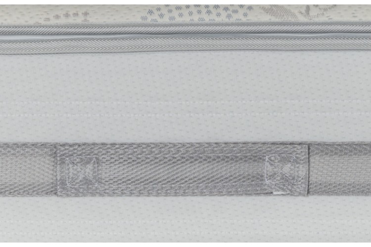 Materasso Think Natural 21 cm - lattice naturale 100% con topper lino e seta Materasso Think Natural 21 cm - lattice naturale 100% con topper lino e seta