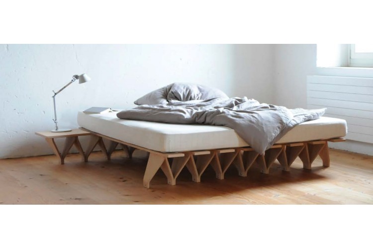 Letto in legno naturale Lieg Letto in legno naturale Lieg