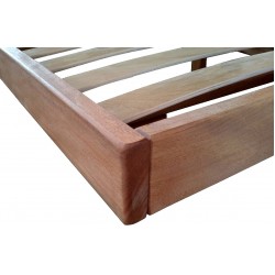 Letto in legno Ukiyo